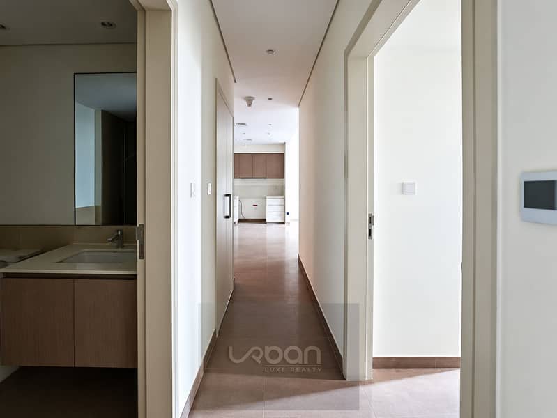 3 Modern Apartment Hallway to Kitchen. png