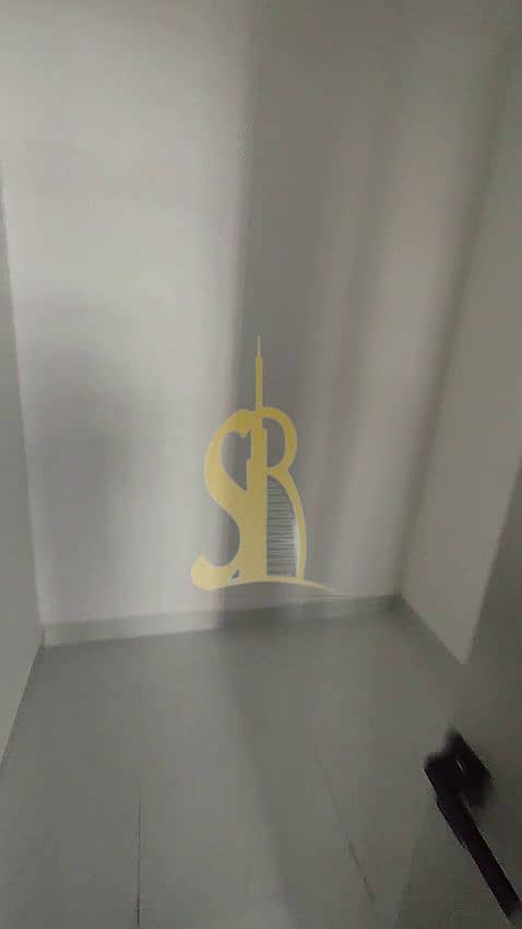 22 vlcsnap-2026-10-06-18h17m05s139. png