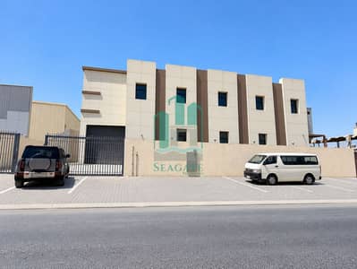 Warehouse de  à à louer à Jebel Ali, Dubai - main photo. png