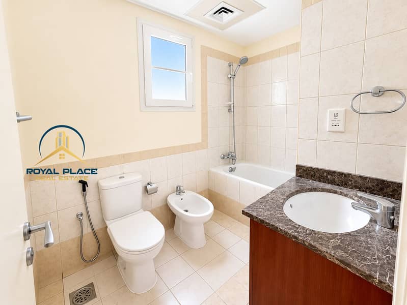 12 Bright Modern Bathroom Interior. png