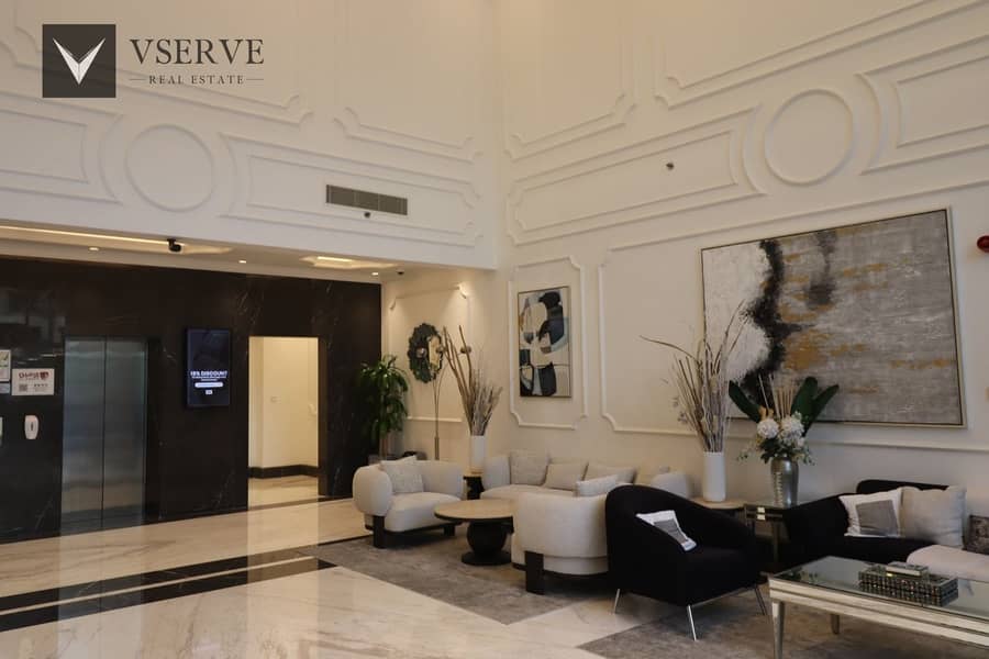 Luxury Building | Big Layout | Pool View Luxury Building | Big Layout | Pool View