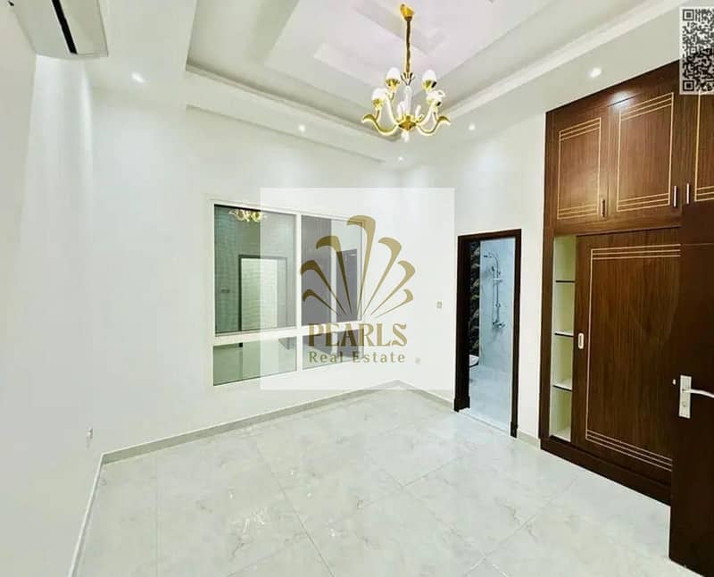 4 WhatsApp Image 2026-10-06 at 19.14. 04. jpeg