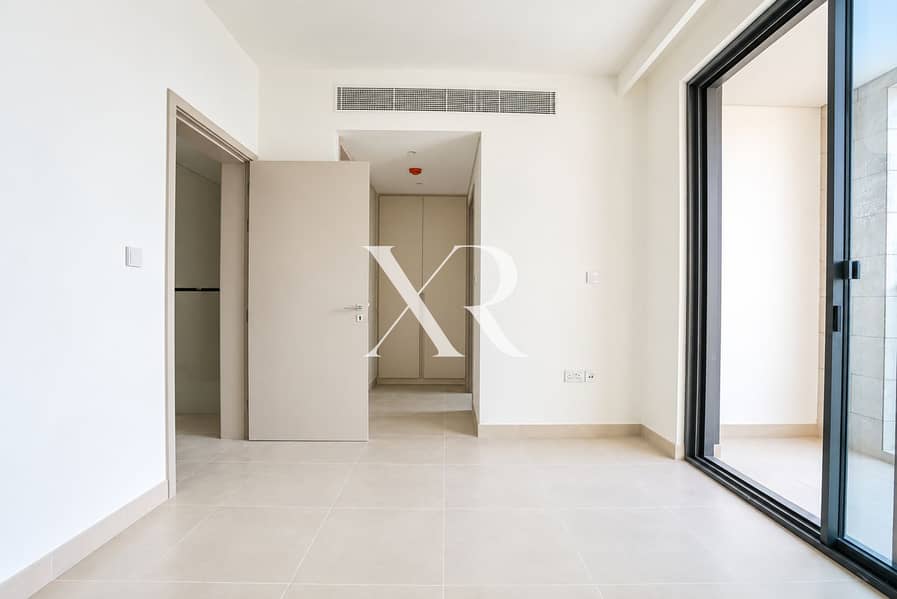8 property-listing-photo-07-enhanced. png