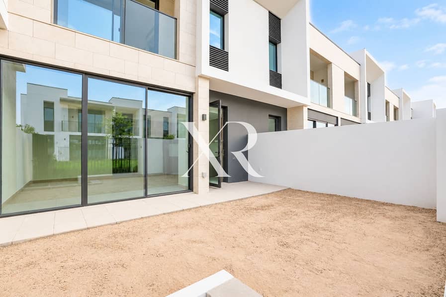 10 property-listing-photo-11-enhanced. png
