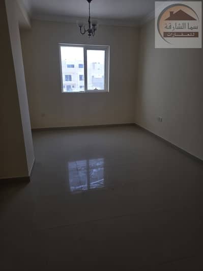 2 Bedroom Flat for Rent in Hoshi, Sharjah - 630377. heic 2 Bedroom Flat for Rent in Hoshi, Sharjah - 630377. heic