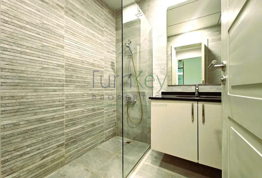 Burj Khalifa View | Wooden Flooring | Vacant Soon