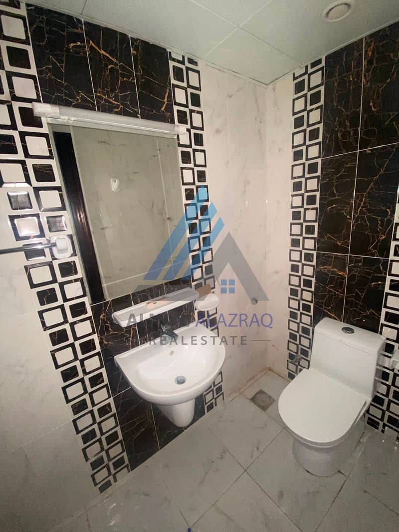 18 9532379d-d239-4a86-9baf-ab40e7e3a81b. jpg
