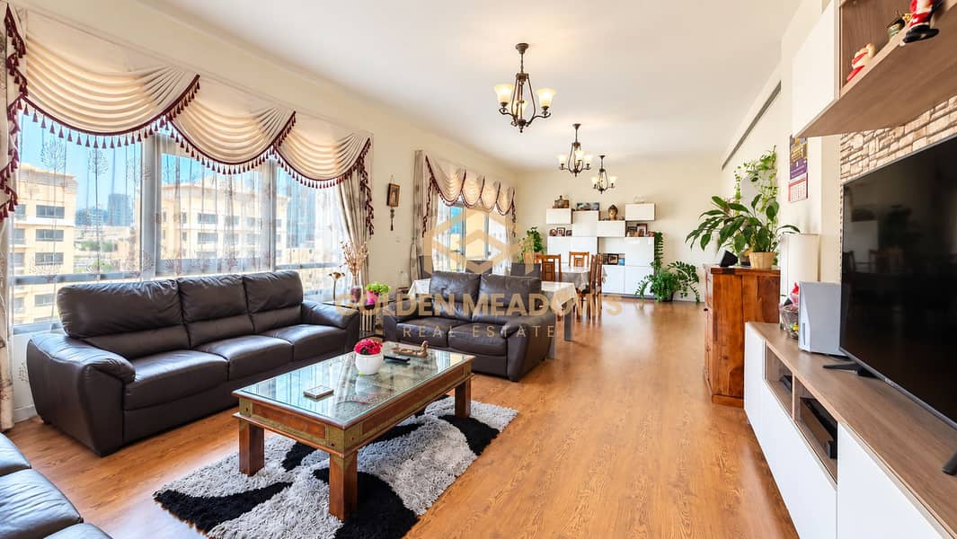4 Bright Contemporary Living Room Retreat. png