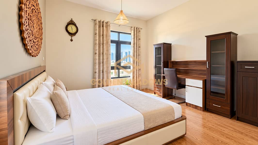 13 Modern Bedroom with City View. png