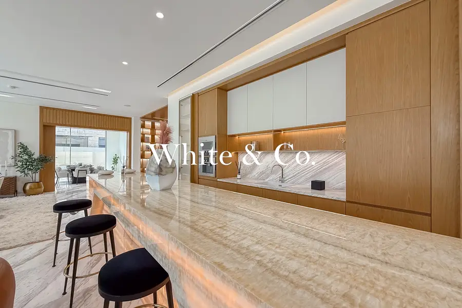 Prime Location | Best Plot | 5 Bed Mansion