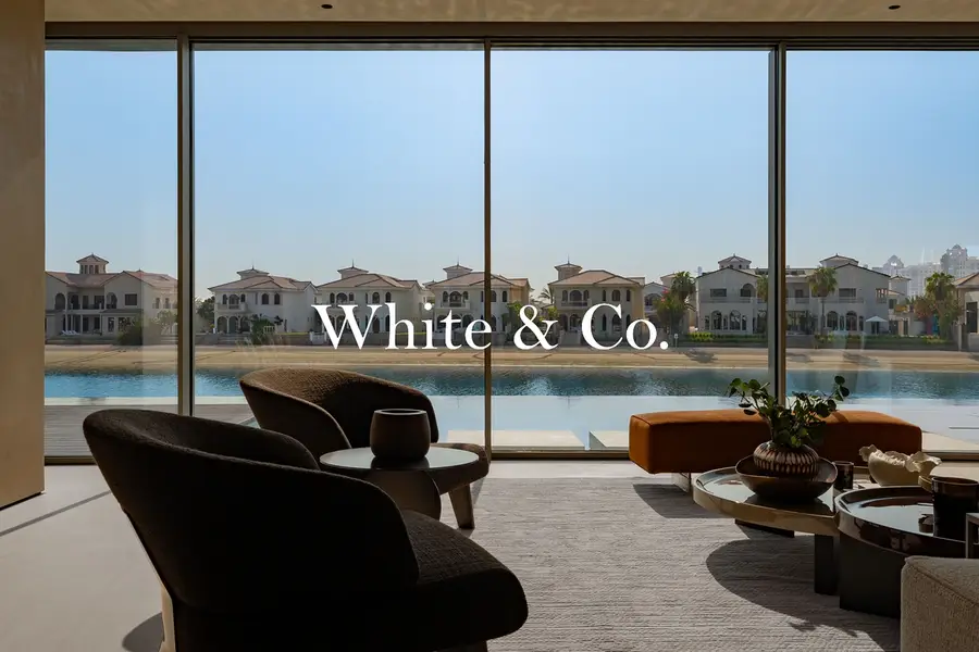 Fully Extended | Italian Furniture| Sunrise