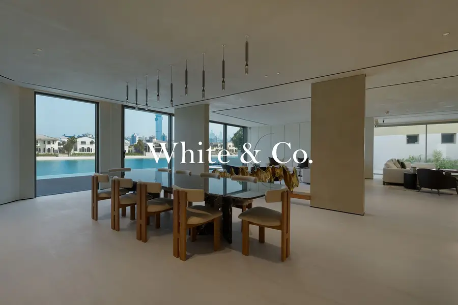Fully Extended | Italian Furniture| Sunrise