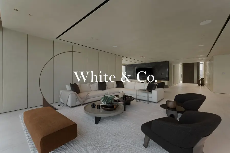 Fully Extended | Italian Furniture| Sunrise