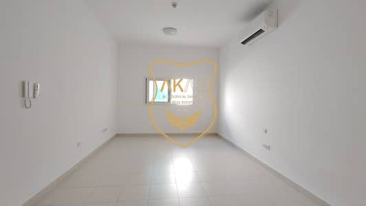 Studio for Rent in Deira, Dubai - WhatsApp Image 2026-05-01 at 8.58. 51 PM. jpeg Studio for Rent in Deira, Dubai - WhatsApp Image 2026-05-01 at 8.58. 51 PM. jpeg