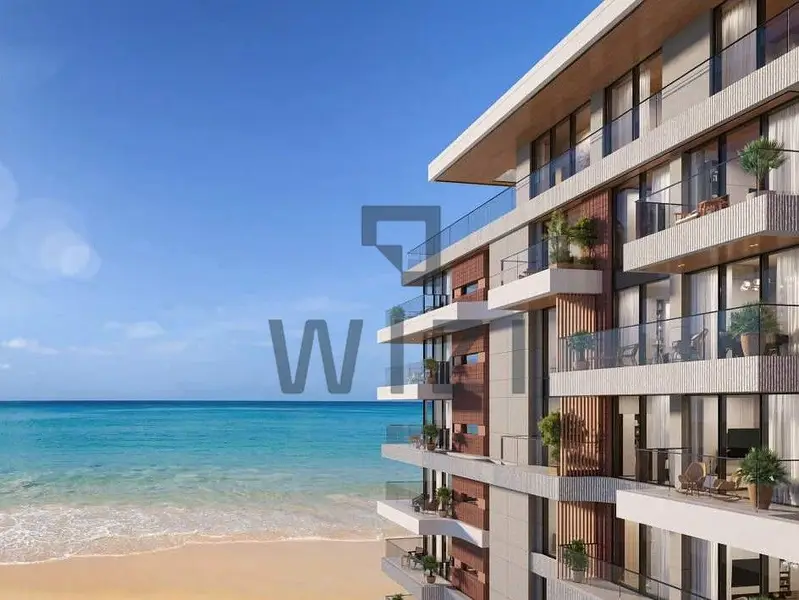 Waterfront Living | Corner Unit | Mid Floor