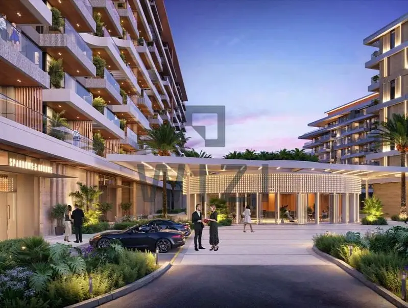 Waterfront Living | Corner Unit | Mid Floor