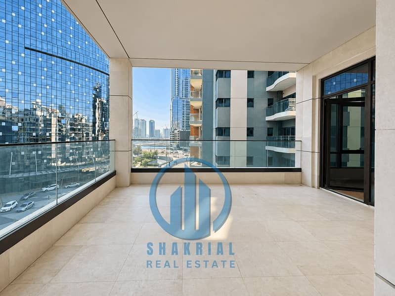 7 Bright polished interior with city views-6-2. png