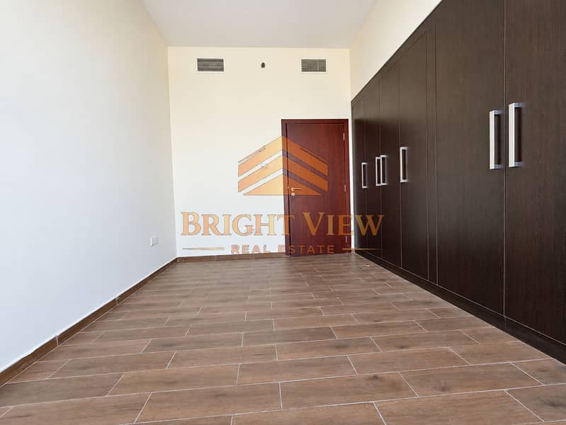 18 Bright apartment interior with clear views-2. png