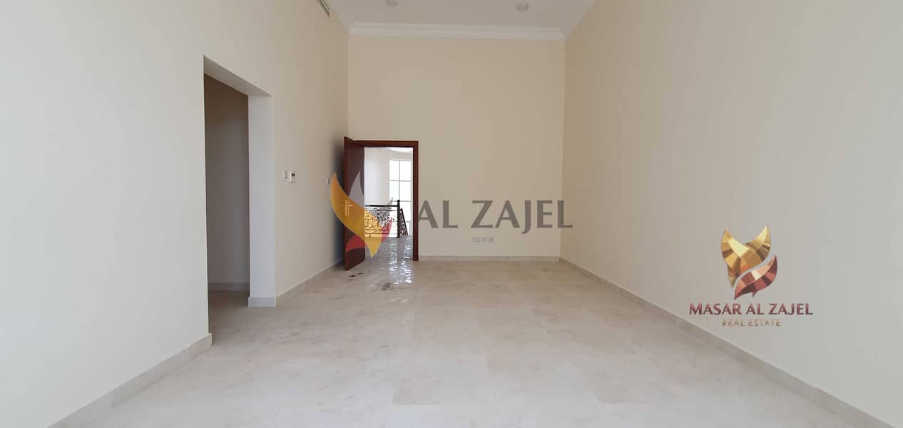 8 Room 3 angle 2. jpg