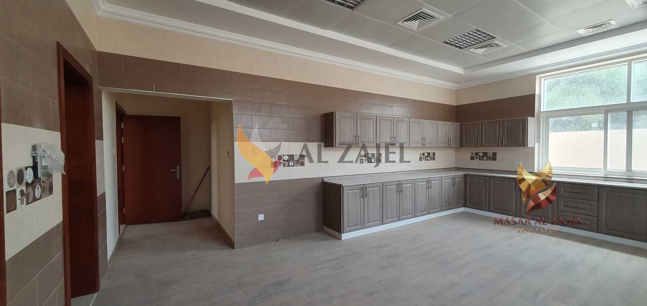 21 Kitchen 1 angle 3. jpg