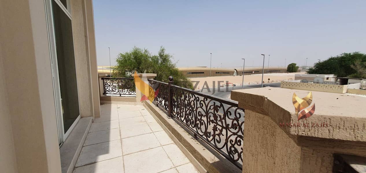 27 Balcony angle 1. jpg