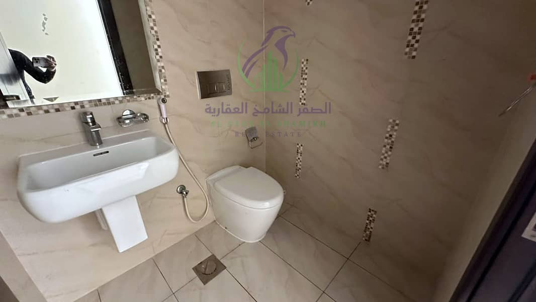 19 apartment-for-rent-2-bedroom-alkhan-alsharqh-bathroom-11. jpg