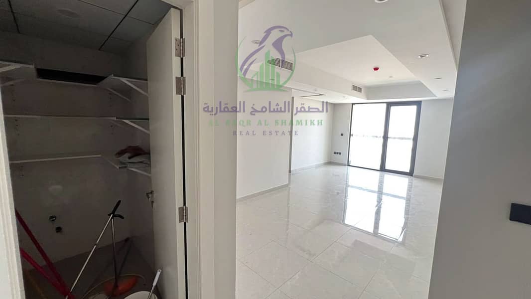 3 apartment-for-rent-2-bedroom-altaawn-alsharqh-living-room-17. jpg