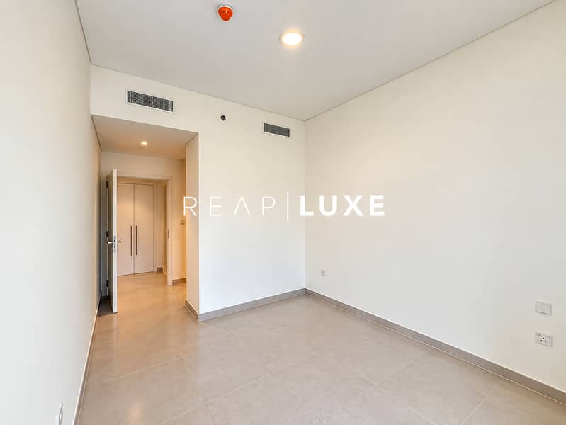 2 Minimalist Apartment Interior with REAP_LUXE Watermark. png