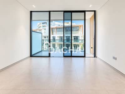 Studio te Huur in Dubai Healthcare City Phase 2, Dubai - Appartement in Dubai Healthcare City Phase 2，Binghatti Ghost, 60000 AED - 16765031