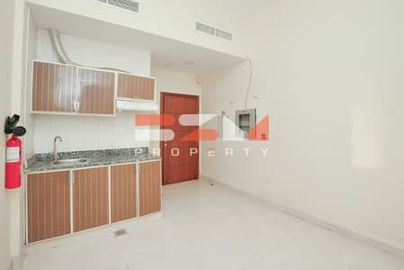 Estudio para en Alquiler en Al Karama, Dubai - Apartamento en Al Karama,Al Arjawan Building, 39000 AED - 16631993 Estudio para en Alquiler en Al Karama, Dubai - Apartamento en Al Karama,Al Arjawan Building, 39000 AED - 16631993