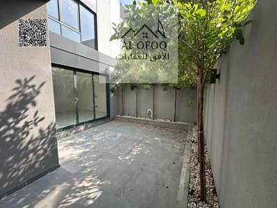 4 Slaapkamers Townhouse te Huur in Al Zorah, Ajman - WhatsApp Image 2026-10-04 at 12.45. 27 (3). jpeg 4 Slaapkamers Townhouse te Huur in Al Zorah, Ajman - WhatsApp Image 2026-10-04 at 12.45. 27 (3). jpeg