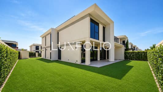 5 Bedroom Villa for Sale in Tilal Al Ghaf, Dubai - Corner Villa | Vacant Now | Huge Plot