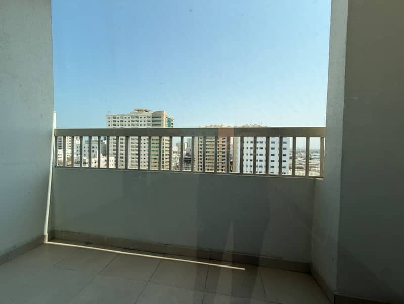5 10432. jpg