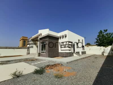 Villa de 3 chambres à à louer à Al Refaa, Ras Al Khaimah - WhatsApp Image 2026-10-07 at 10.34. 19 AM. jpeg Villa de 3 chambres à à louer à Al Refaa, Ras Al Khaimah - WhatsApp Image 2026-10-07 at 10.34. 19 AM. jpeg