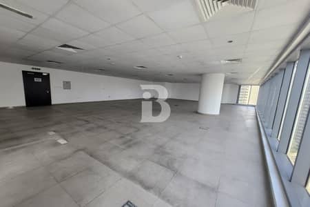 Office for Rent in Business Bay, Dubai - Grade A | Vacant Office | Premium Fitted
