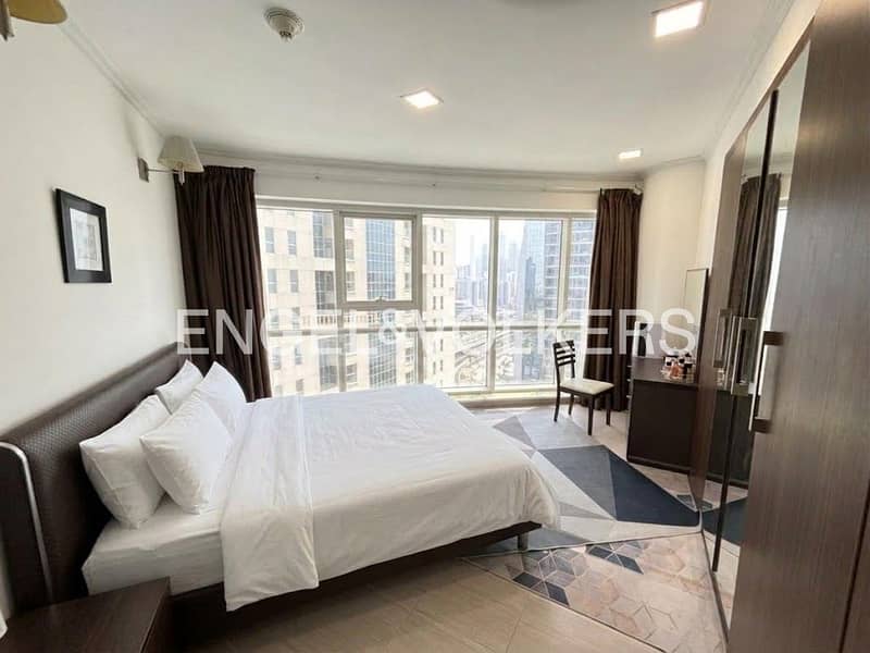 Metro & Tram Access I Furnished | High Floor Metro & Tram Access I Furnished | High Floor