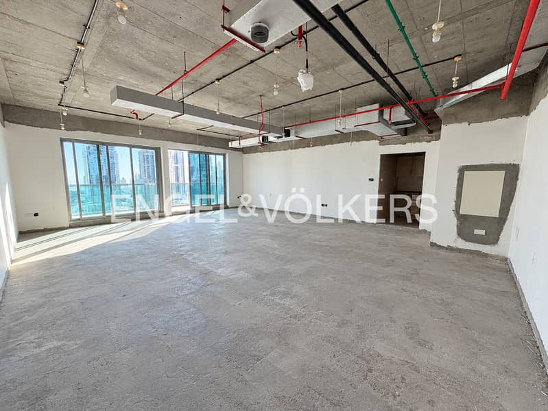 Shell & Core | Vacant | Corner Unit Shell & Core | Vacant | Corner Unit