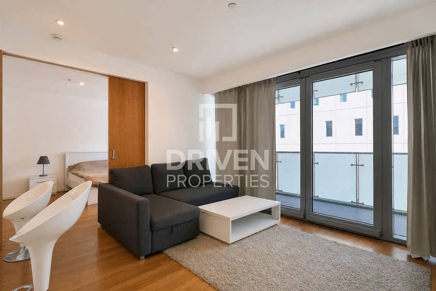 Waterfront Luxury Apt. | Private Beach | Balcony Waterfront Luxury Apt. | Private Beach | Balcony