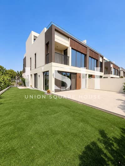 4 Camere Villa in vendita a Tilal Al Ghaf, Dubai - Modern Townhouse with Lawn and Patio. png 4 Camere Villa in vendita a Tilal Al Ghaf, Dubai - Modern Townhouse with Lawn and Patio. png