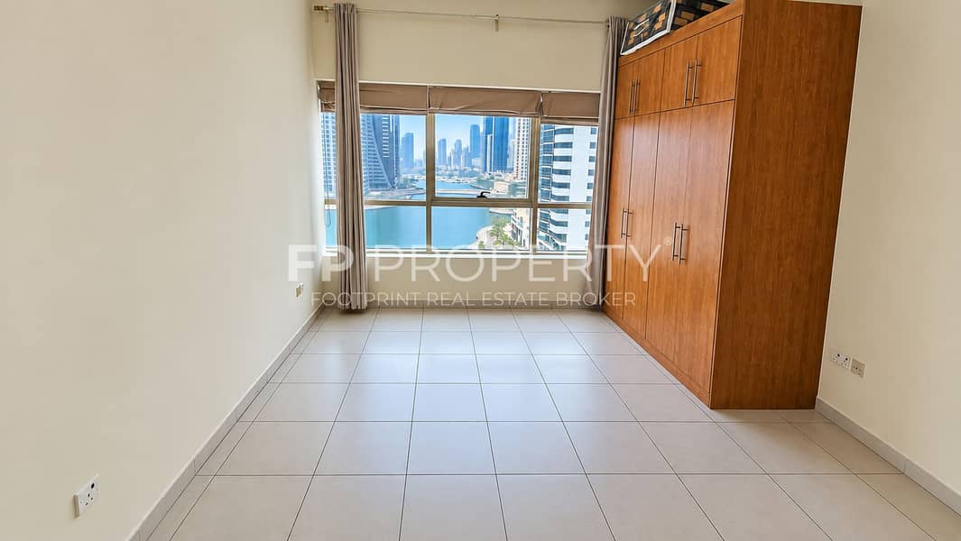 6 Bright Waterfront Bedroom Interior. png