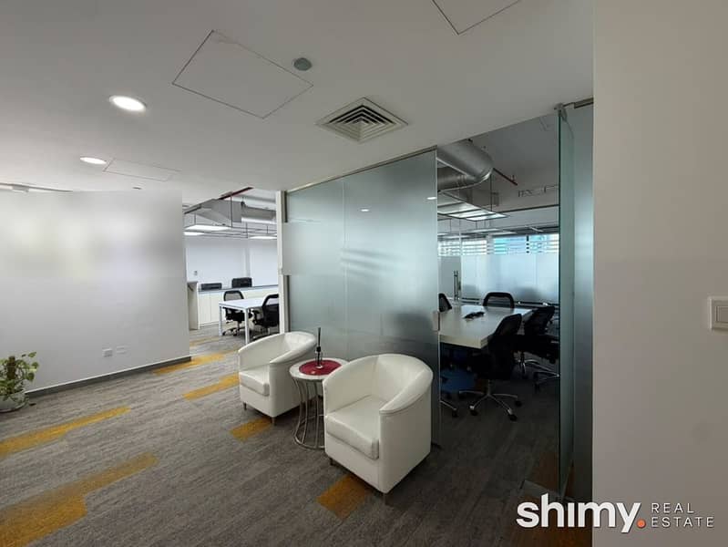 8 JBC905-09-reception-lounge. jpg
