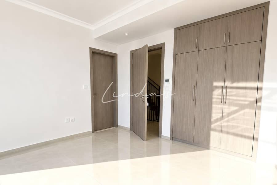 8 images image img