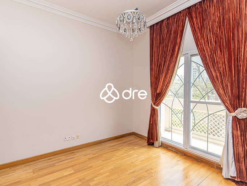 15 DRE07138-Edit. JPG