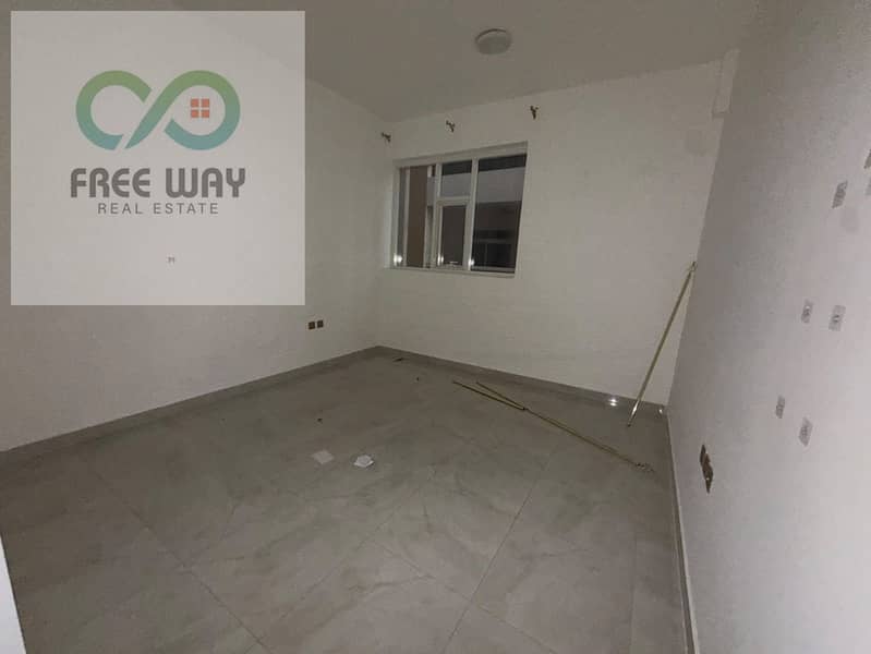 4 WhatsApp Image 2026-10-06 at 17.50. 45. jpeg