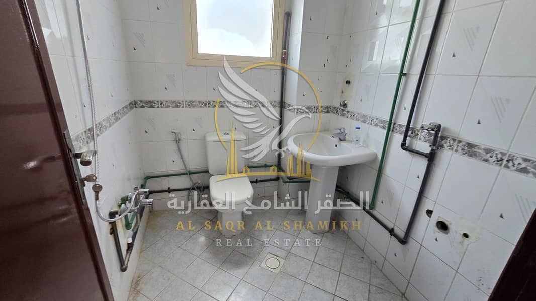 36 fyla-for-rent-5-bedroom-aljzat-alsharqa-property-17. jpg