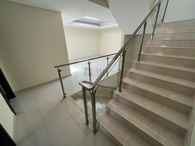 6 VILLA1 2.0. jpg
