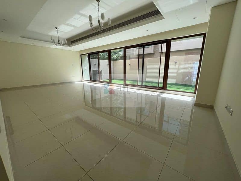 12 VILLA13 2.0. jpg