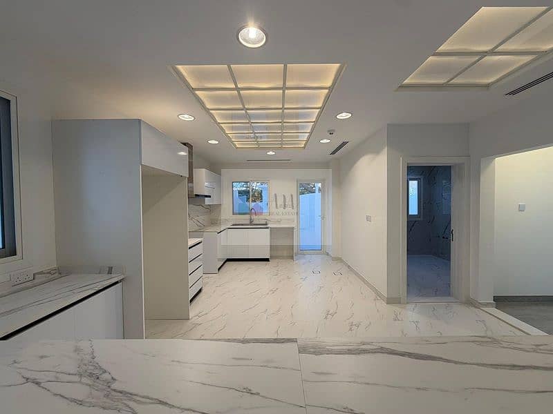 8 villa 4 2.0. jpg