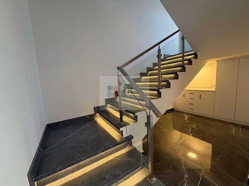 11 villa 11 2.0. jpg