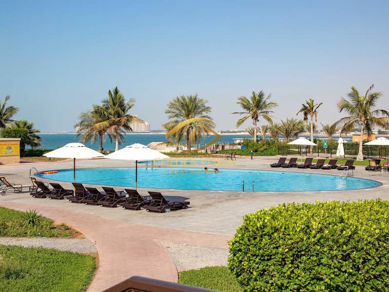 20 12-Bab Al Bahr Pool (2). jpg